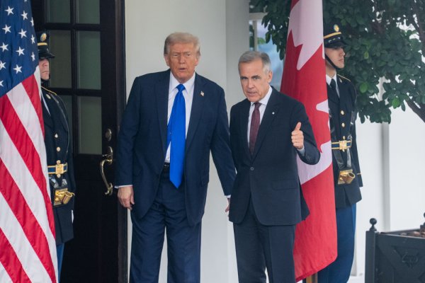 官网股票配资 特朗普打断并插话：加拿大与美国合并